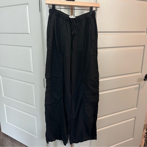 Abercrombie & Fitch Linen-Blend Pull-On Cargo Pant - Picture 5 of 11